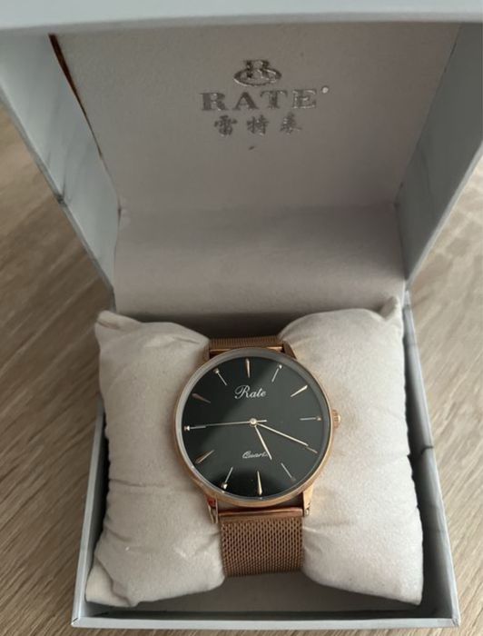 Vând ceas femei nou