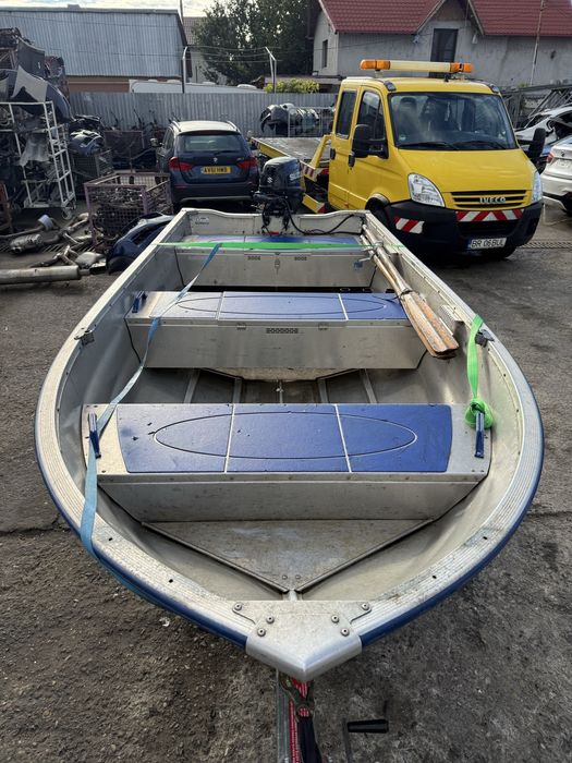 Barca aluminiu Linder 400 Sportsman cu peridoc