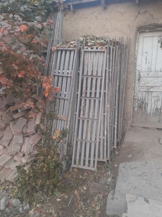 Lesa sotiladi 45 kamplekt 500 .000 dan donasi