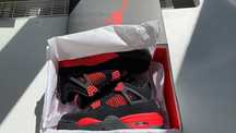 *SALE* Jordan 4 Red Thunder Diverse Masuri