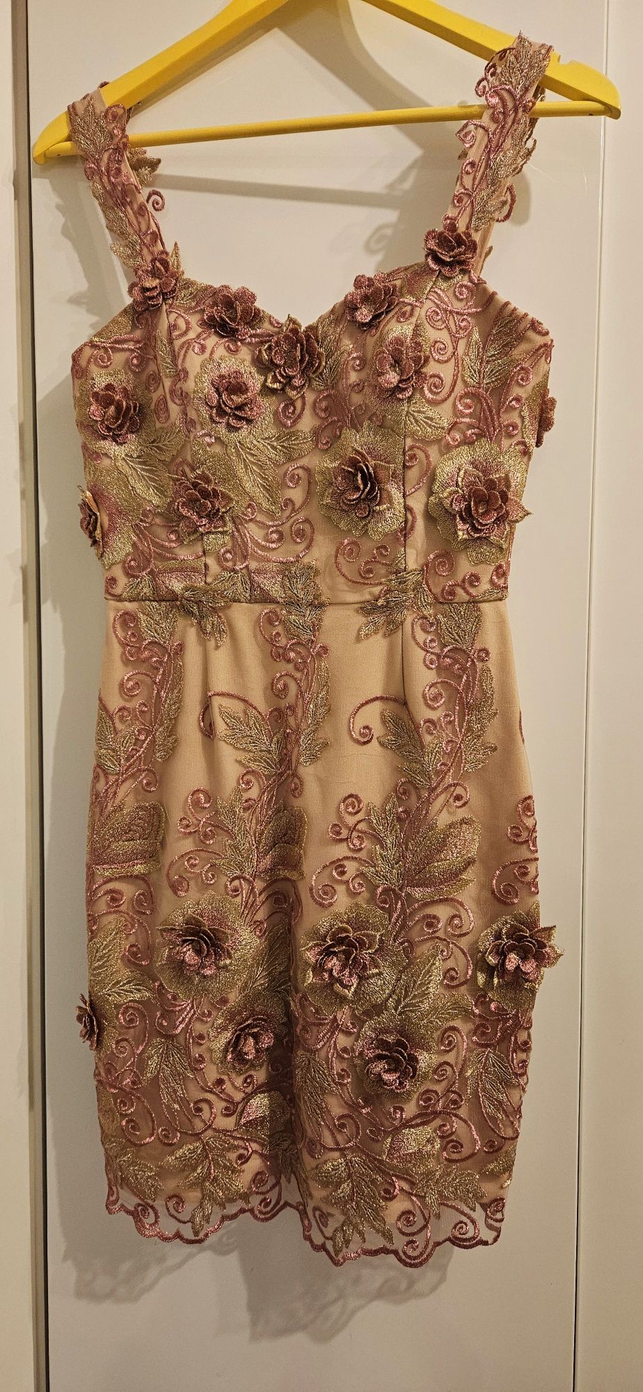 Rochie eleganta pentru petrecere