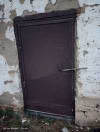 Железная дверь для сарая