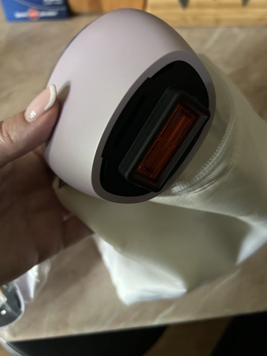 Epilator IPL Lumea Seria 8000 Sense IQ, NOU, Vand urgent