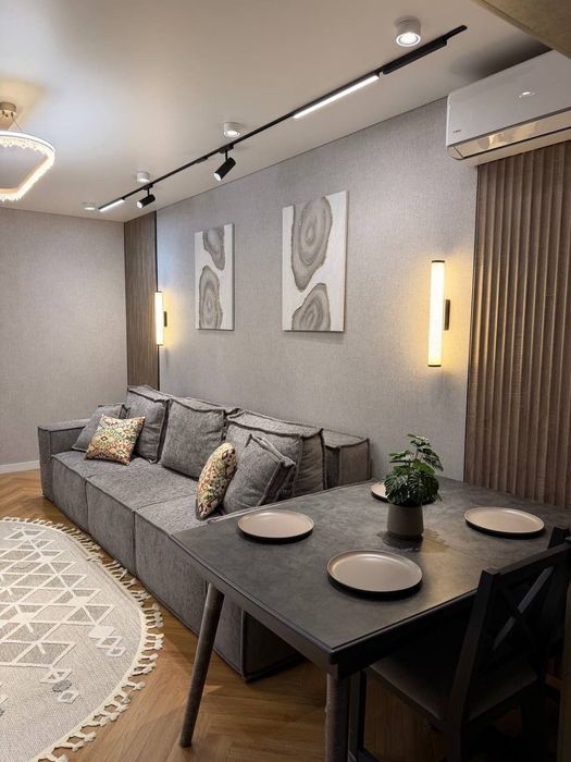 Срочно продается 2в3 ком квартира, ор-р: рядом метро Ташкент, 60 м²