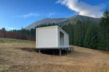 Container modular 3x6m – ideal pentru șantier, birou, cazare