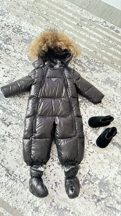 Продам детский зимний  комбинезон