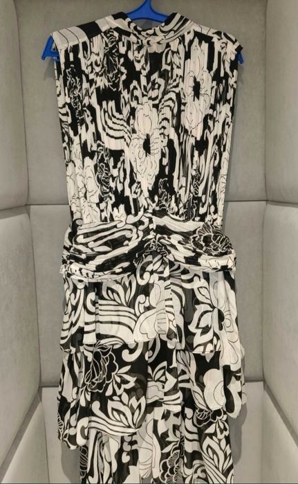 Продам новое вечернее платье