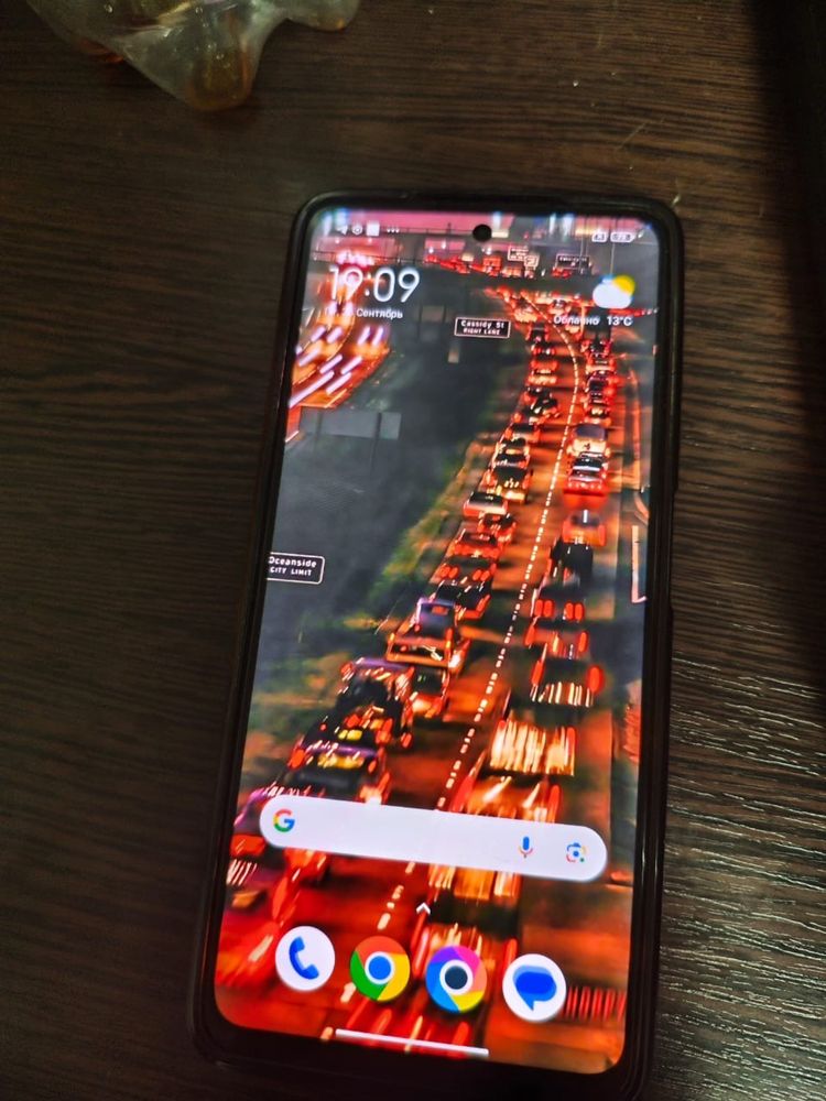 Продам poco x3 pro в хорошем состоянии
