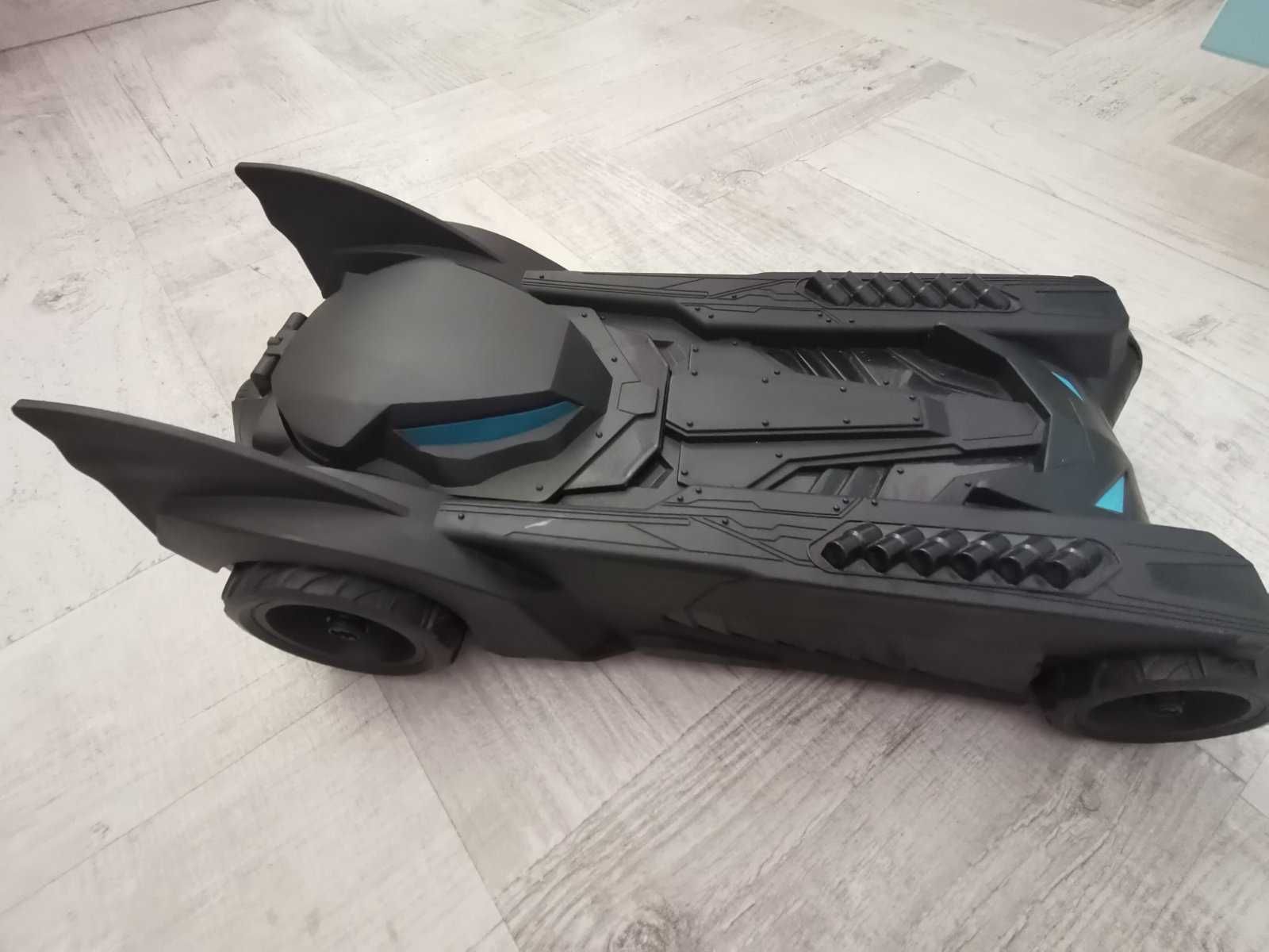 Batman Кола Батмобил с фигура Батман 30 см
