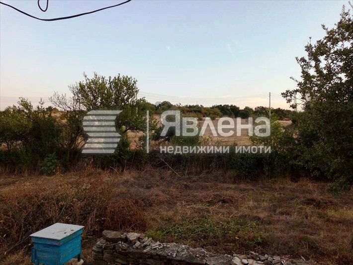 Продава се Къща в с. Ботево, Област Ямбол - 44 кв.м за 225 €/кв.м - Снимка #3