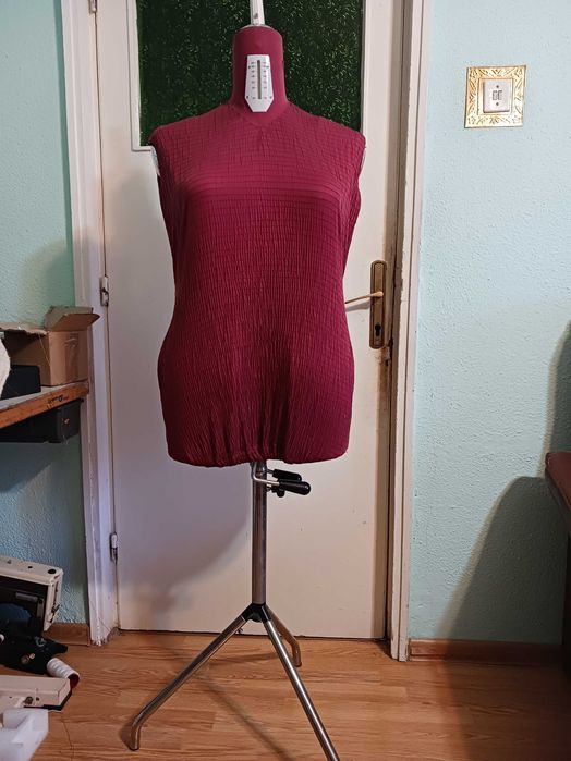 Masina de cusut, Manechin Dama