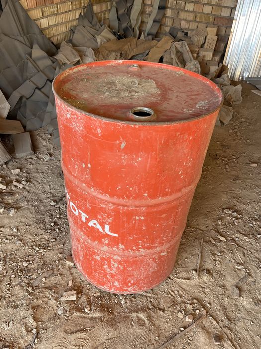 Бочка железная из под масла