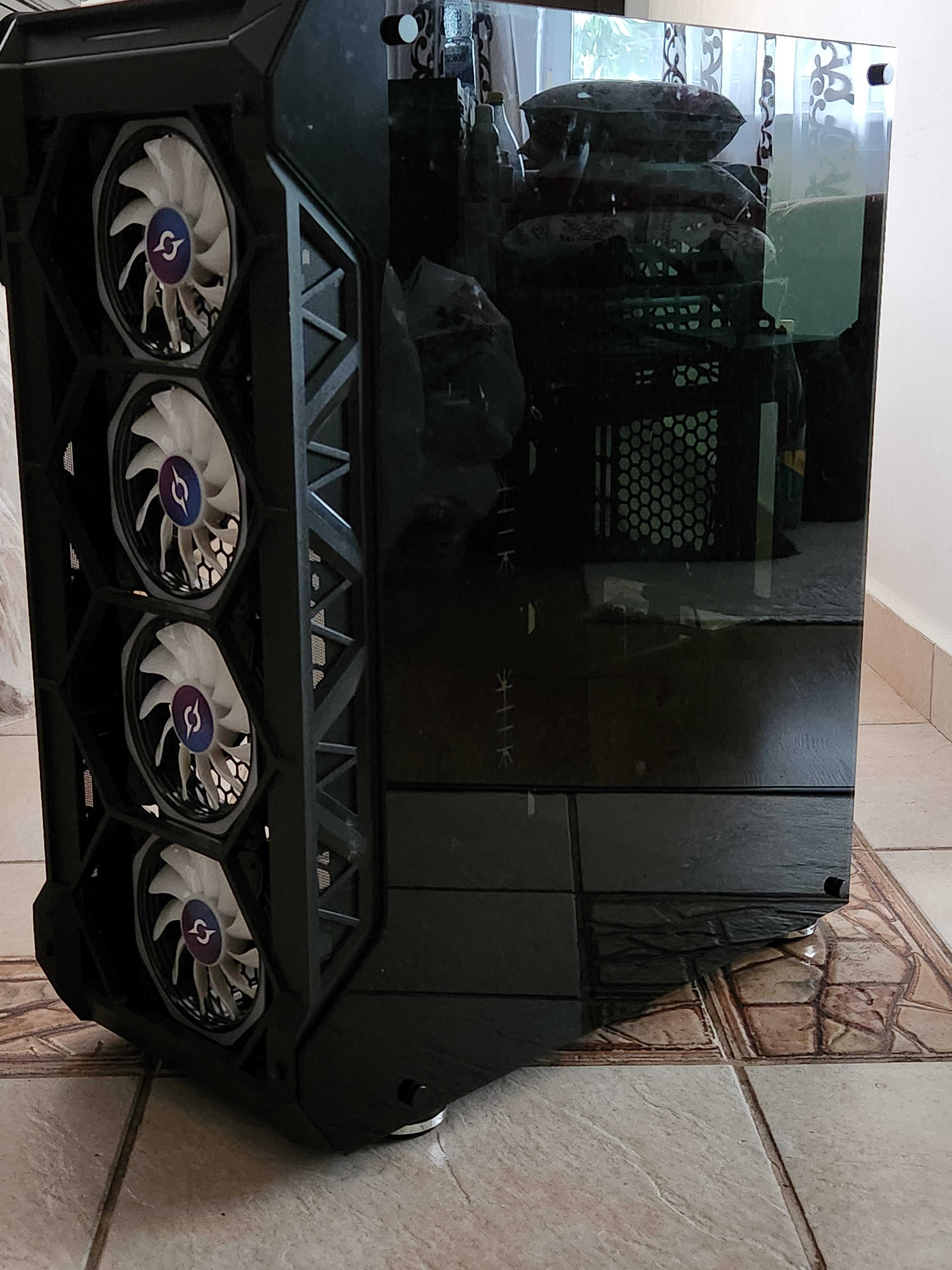 Carcasa Aqirys Deneb - 8 ventilatoare incluse