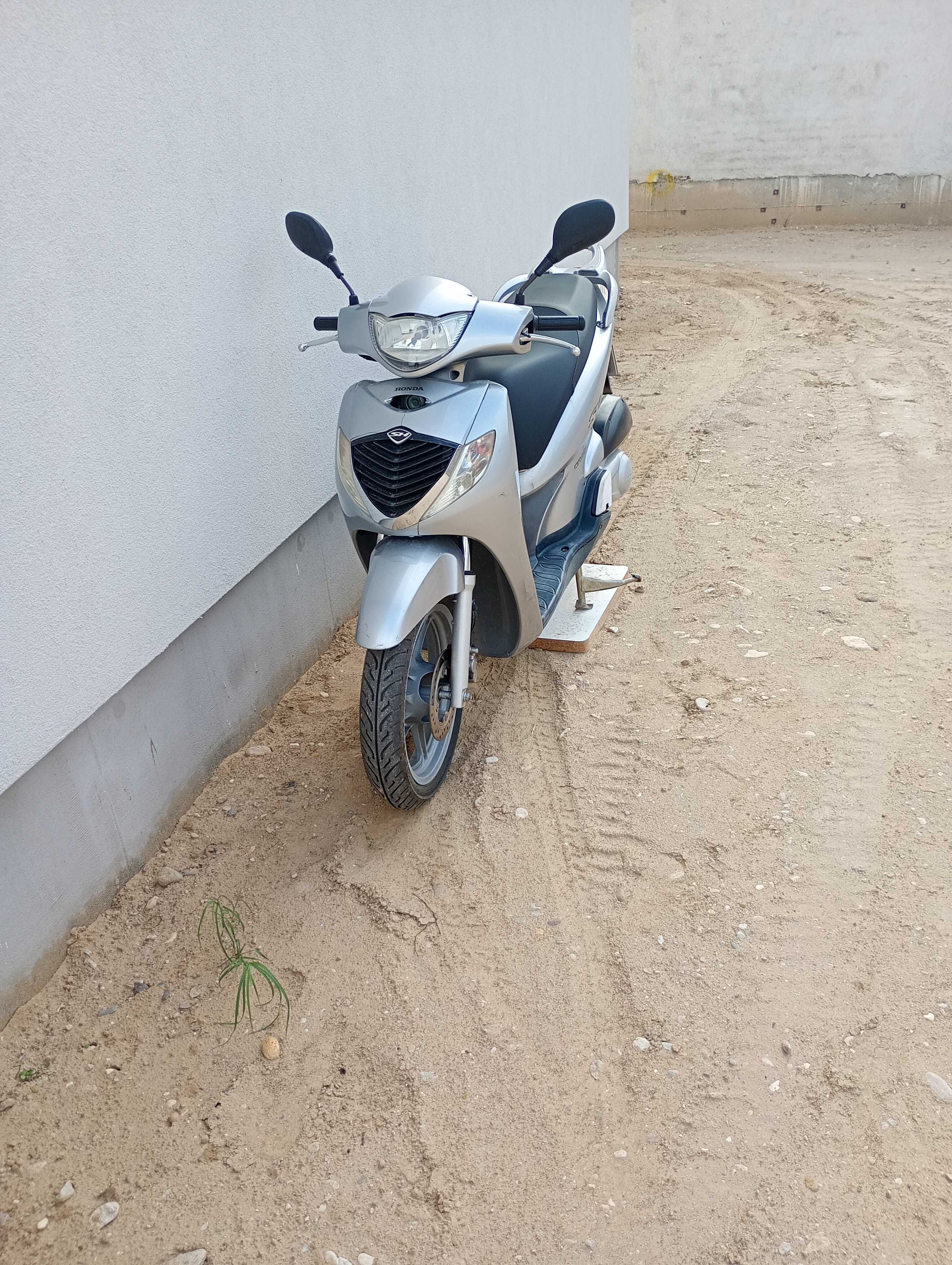 Honda Sh 125 13 к.с.
