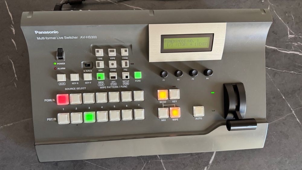 Mixer Video Televiziune Panasonic AV-HS300, 7Ch, SDI