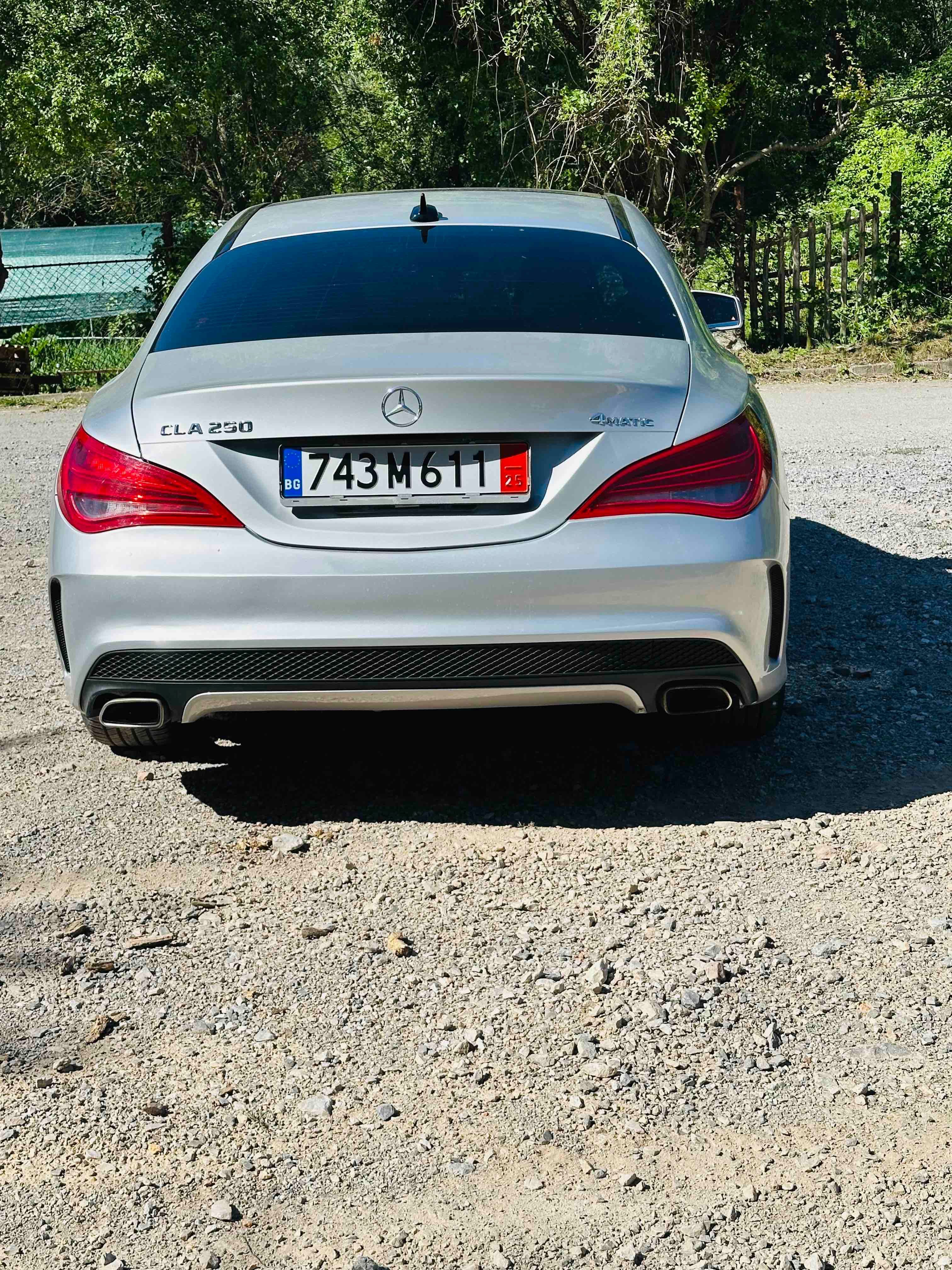 Mercedes-Benz CLA 250 4matic