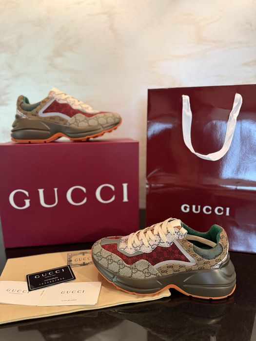 Gucci пълен комплект 249лв НАЛИЧНИ 40