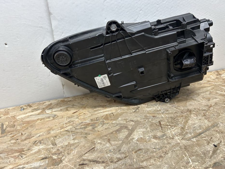 Far faruri Porsche Macan 95B facelift full led 2020-2024