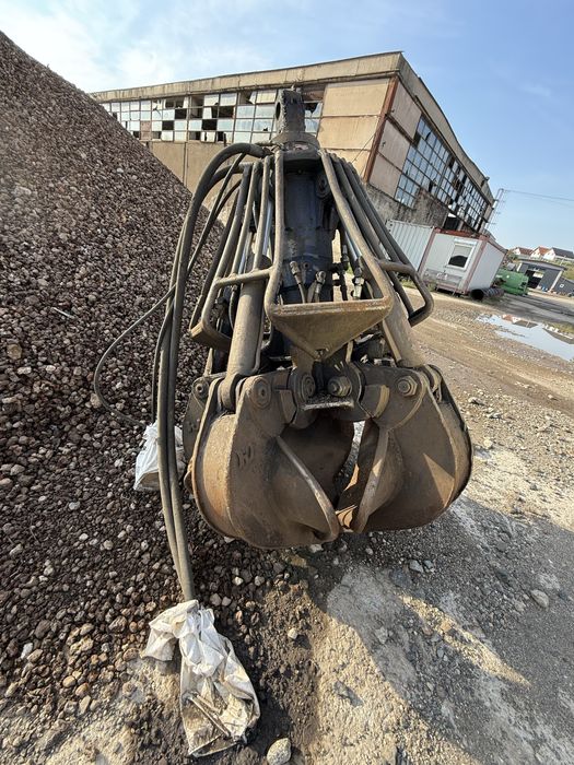 greifer deseuri 2 bucati - ambele cu rotire functionala tel: