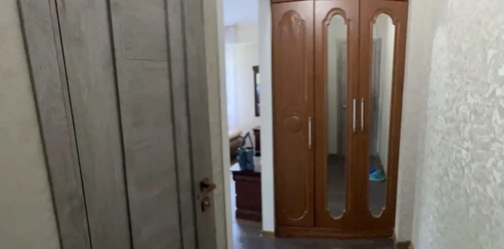 Продаётся 1,5- ка р- н Центрального рынка