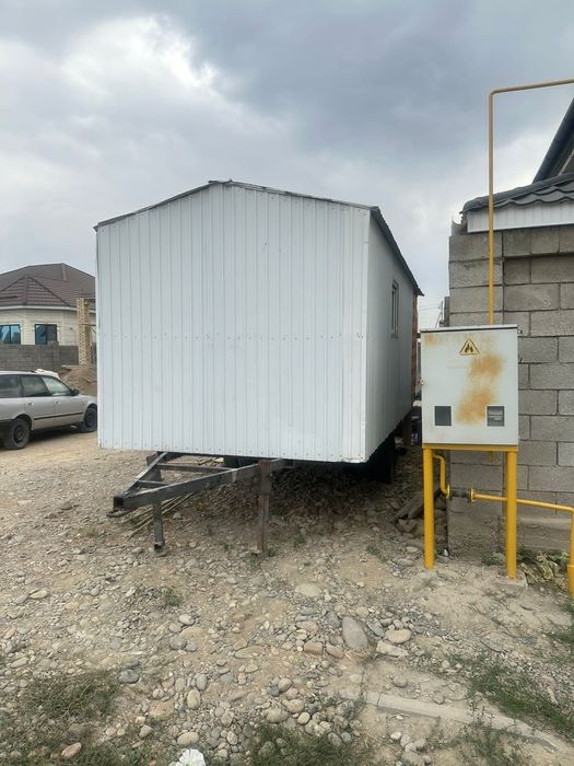 Жилой вагон на колесах