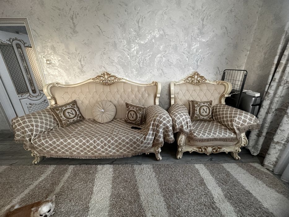 Диван и 2 кресла