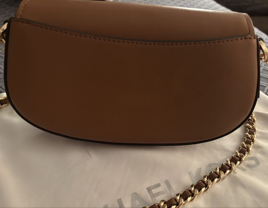 Michael Kors чанта естествена кожа нова!