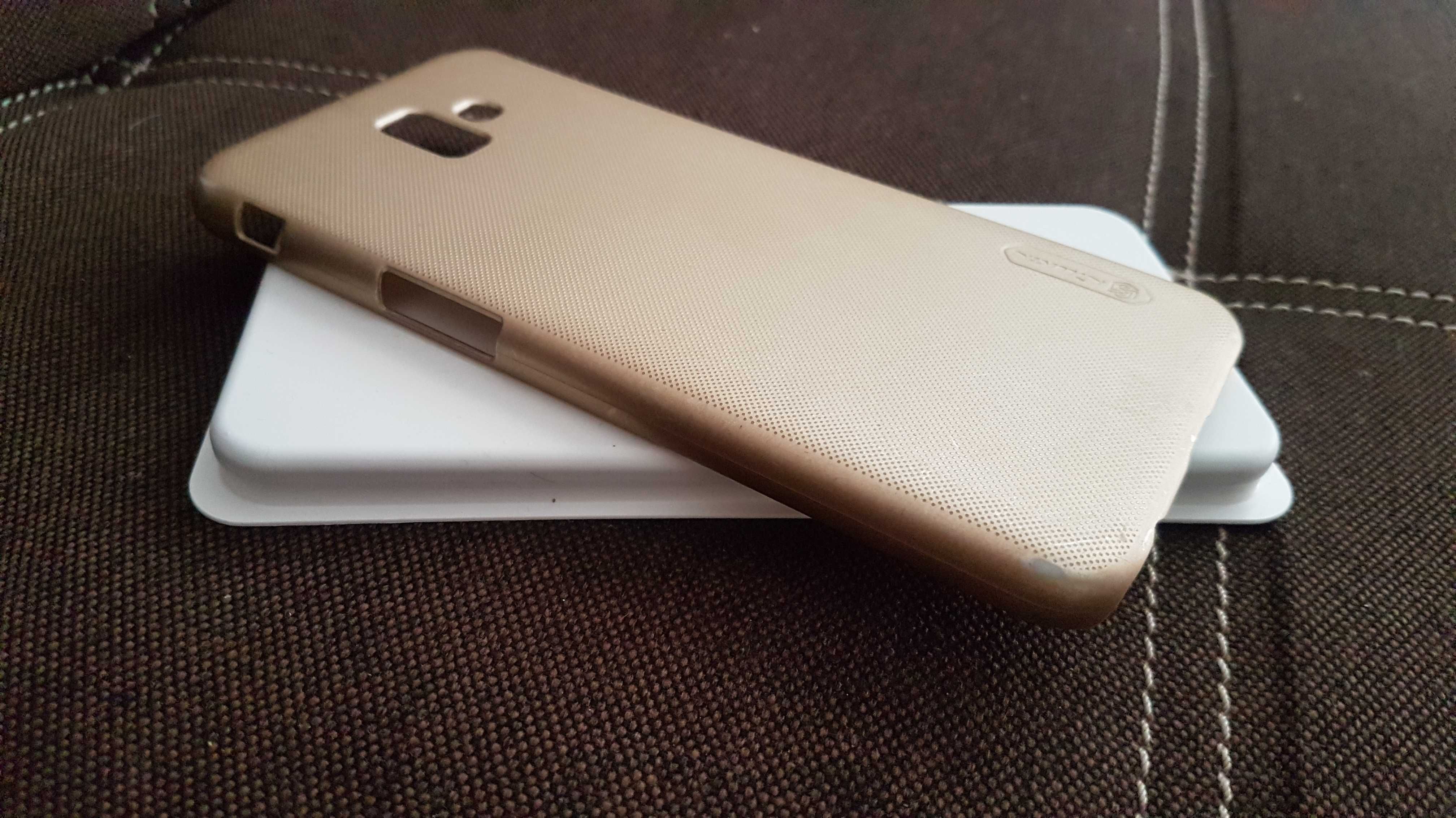 Husa noua, culoare gold, pentru Samsung Galaxy J6+