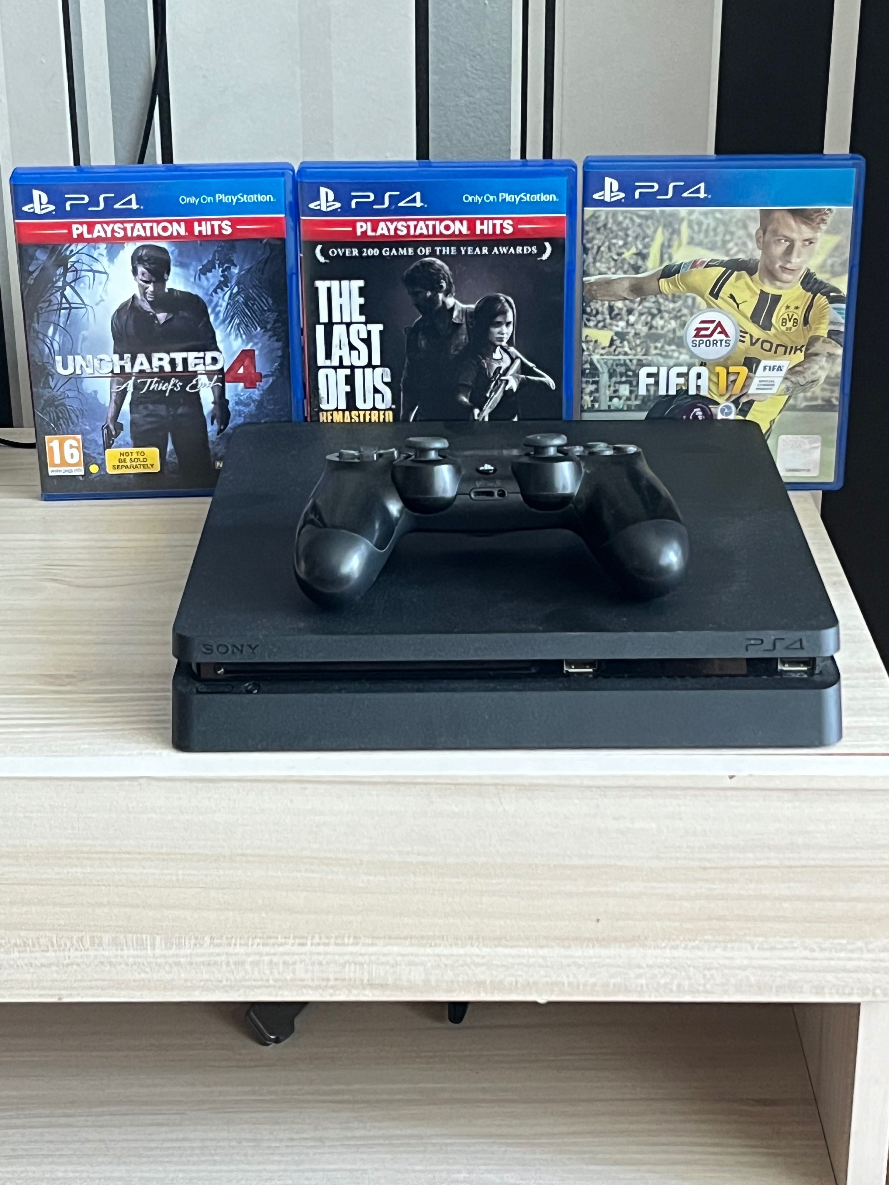 Playstation 4 + 3игри