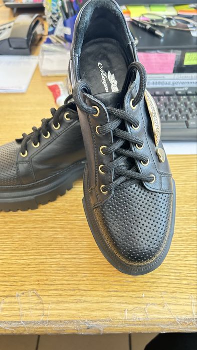 Дамски ежедневни обувки