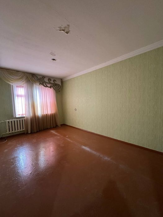 Шайхонтохур р-н Ибн-Сино-2 Ор-р:*Ресторант Башкент* 3/5/5 (70м²)