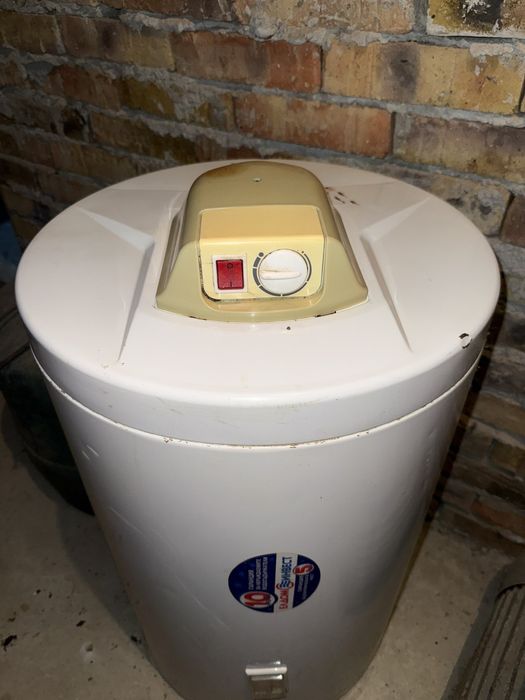 Бойлер неръждаем хоризонтален 80л.