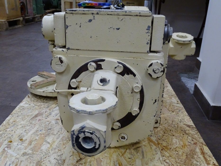 Хидравлична помпа ORSTA 40/125L TGL-1004.002