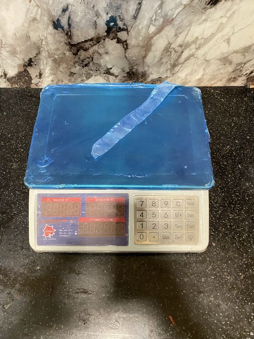 Весы настольные электронные