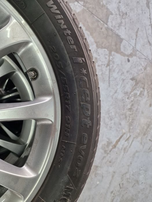 Гуми с Джанти за Mercedes CLA W176 205/55 R 17 Hankook