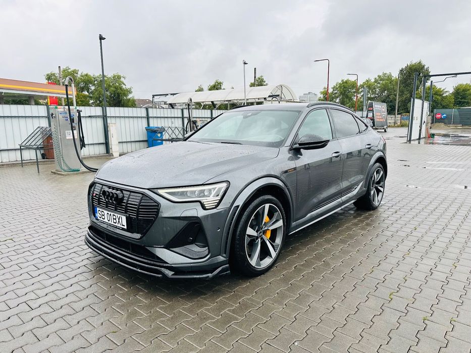 Audi e-tron Sportback S-Line 503 CP