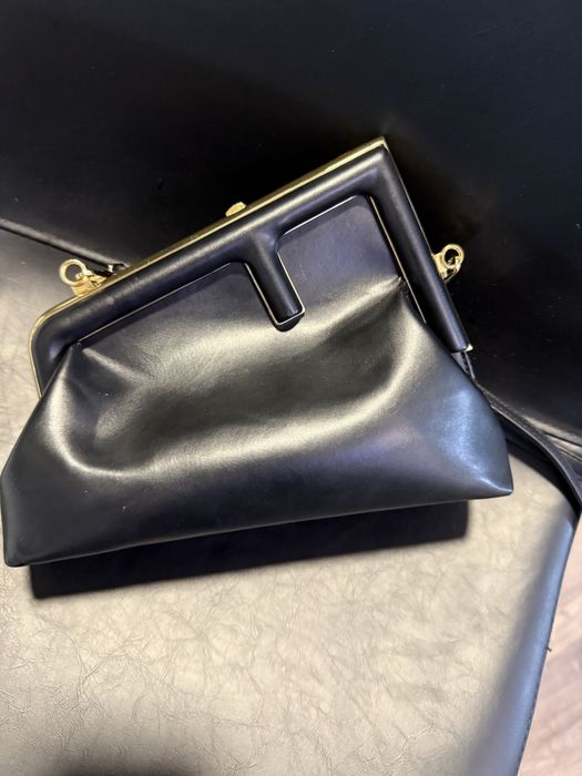 Дамска чанта Fendi