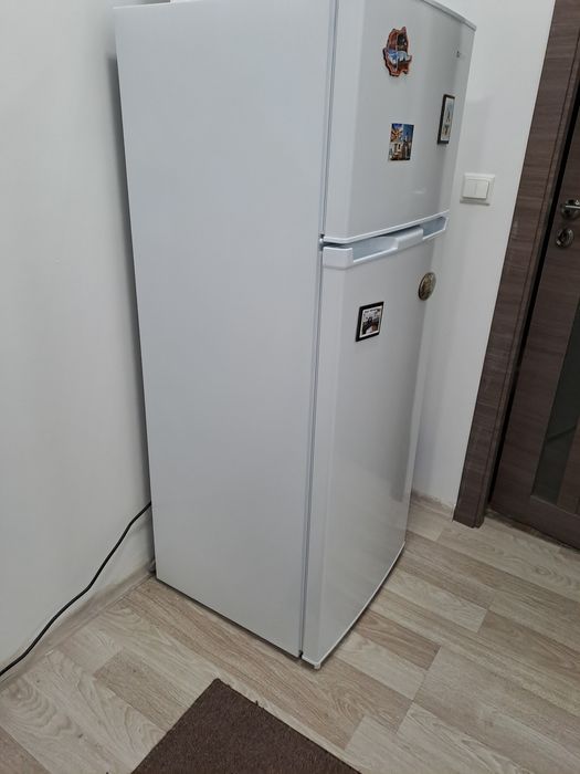 FRIGIDER utilizat 1 an