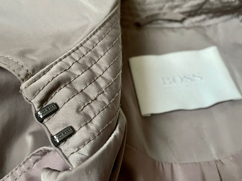 Boss дамски trench coat шлифер сатен S