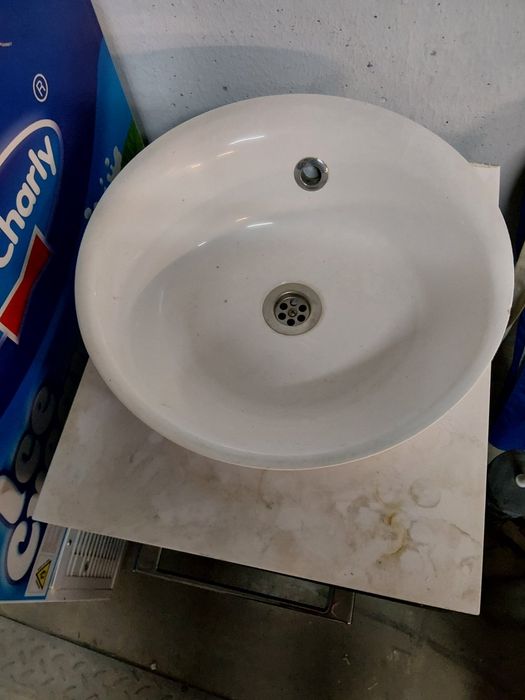 Шкаф мивка за баня