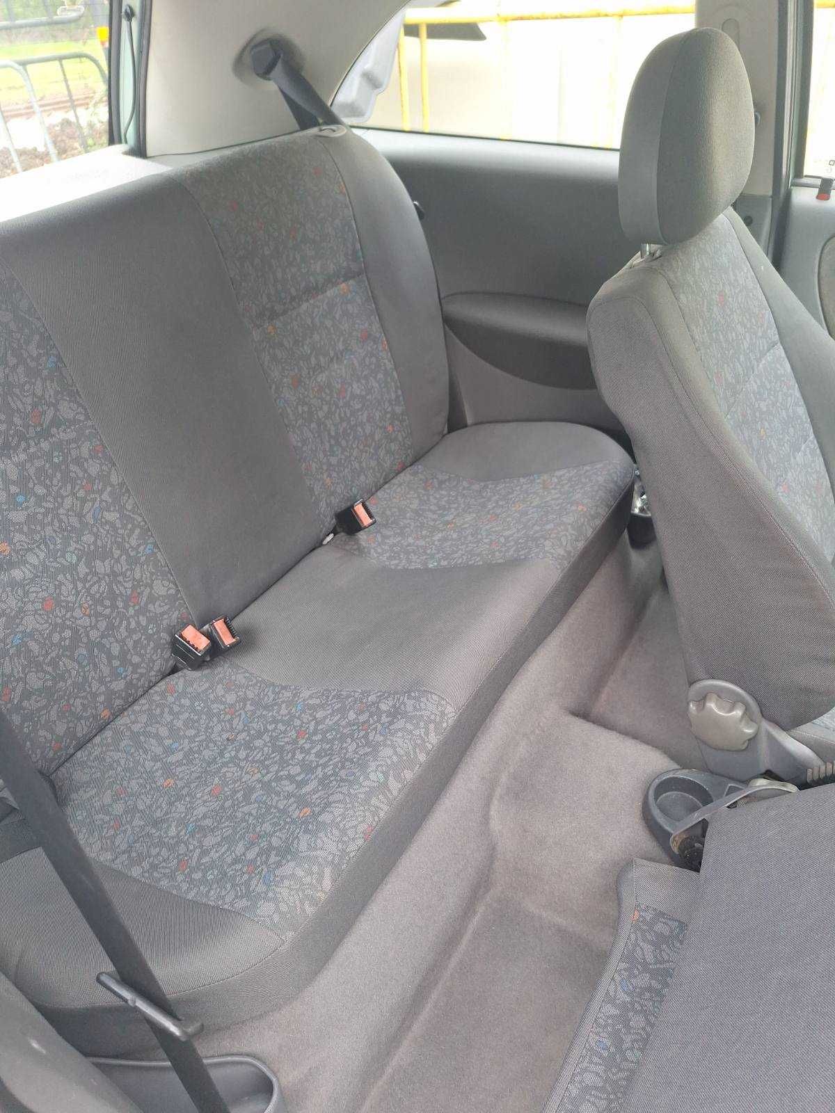 Opel Corsa 2001 г. с газова уредба Landi