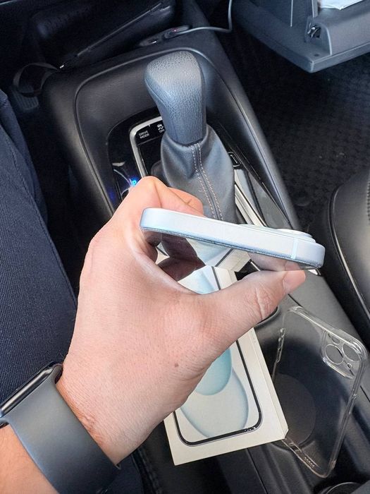 iPhone 15 blue 100% ёмкость идеал