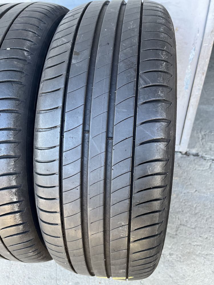 2 бр. летни гуми 215/55/18 Michelin 5,5 mm DOT 2617