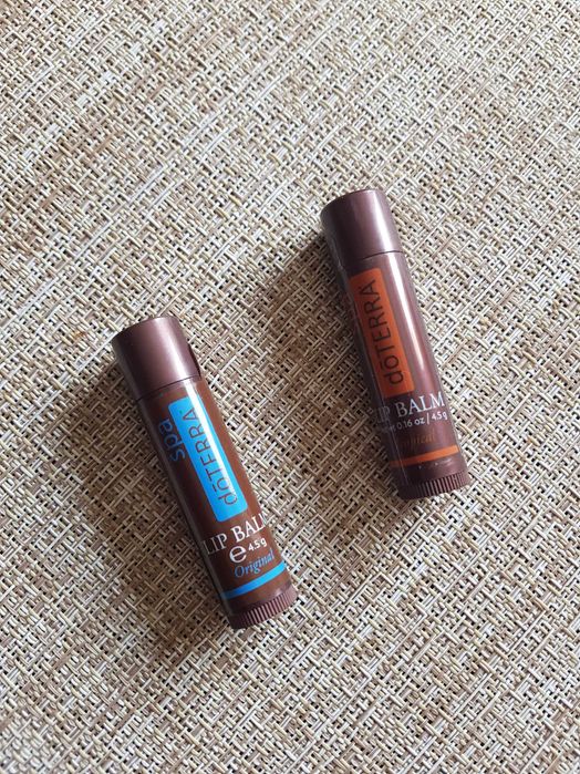 Balsam de buze sigilat 1 buc 30 lei