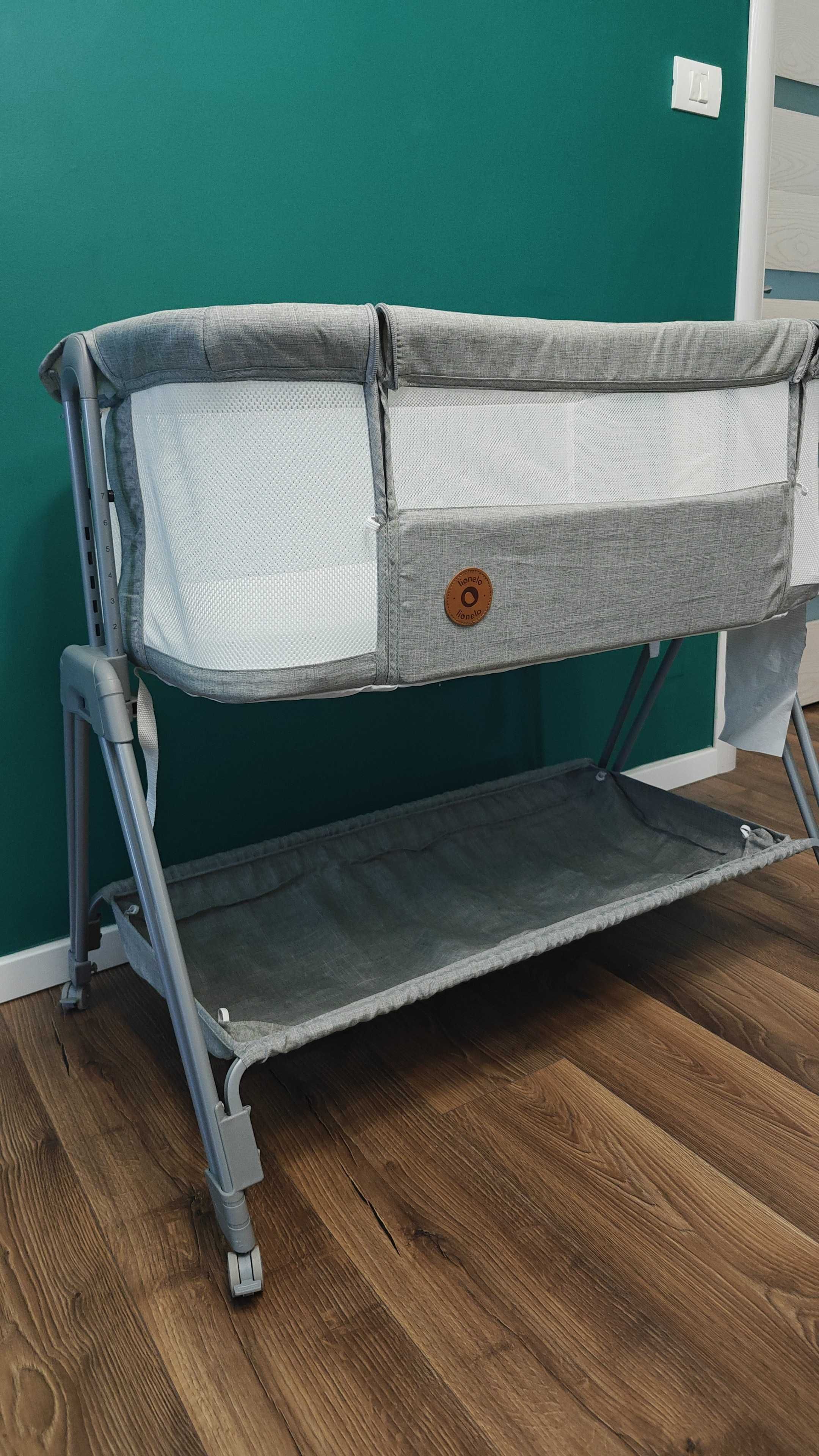 Lionelo Lună co-sleeper
