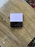 Продам Samsung z flip4 256