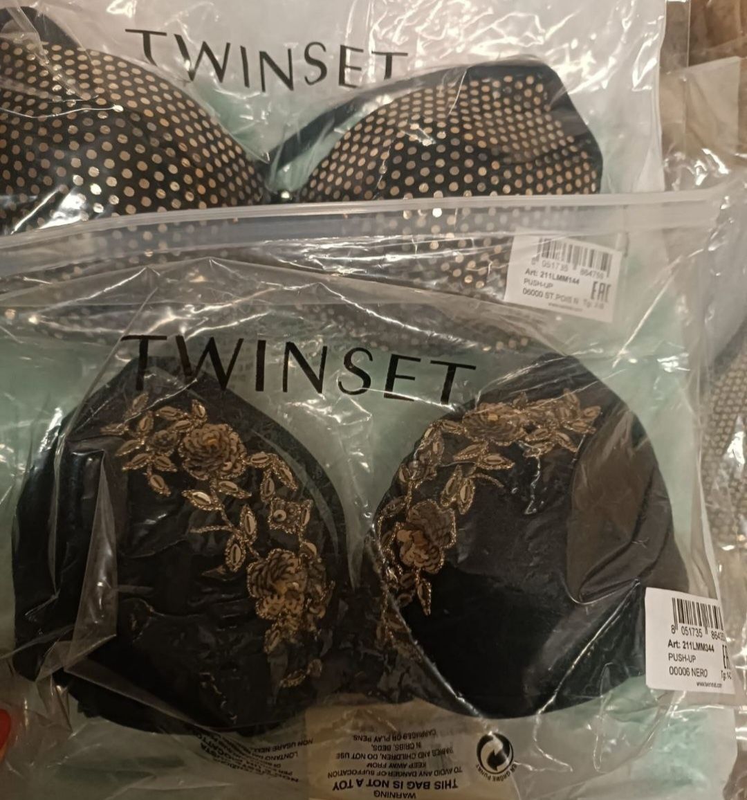 Горница на бански Twinset с push up ефект в черен цвят, 2/B,4/B,ново!