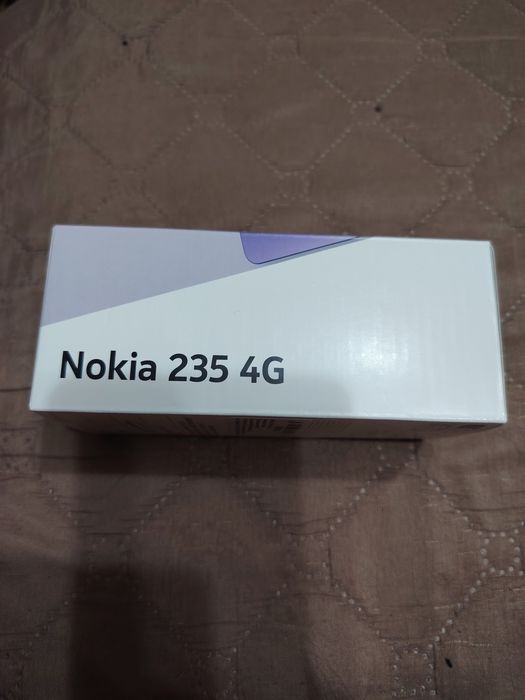 NOKIA 235 4G чисто нов