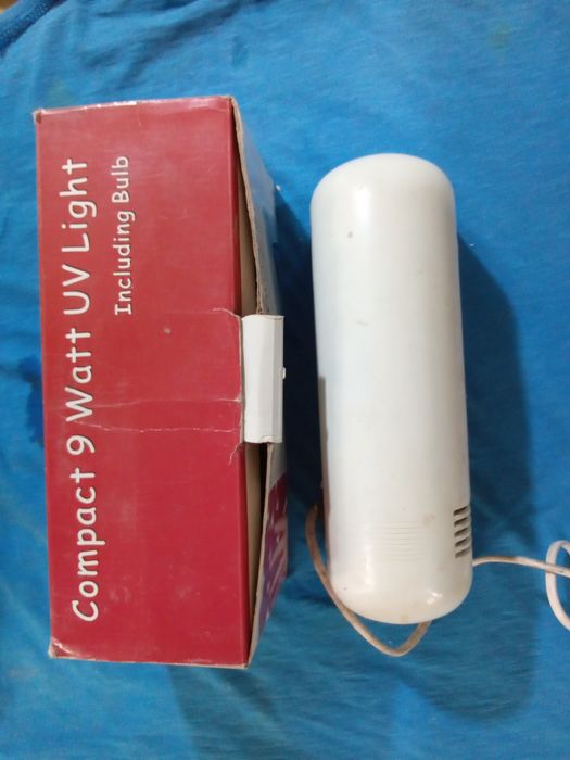 Продается лампа для сушки маникюра.Ультрафиолетовая.