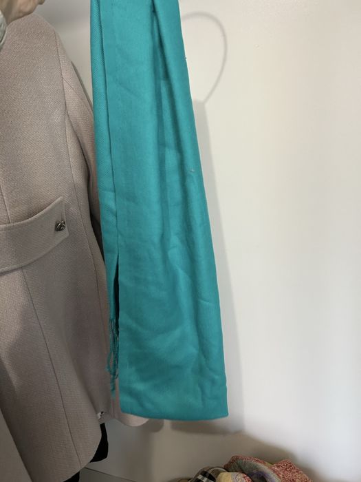 Дамски шалове нови